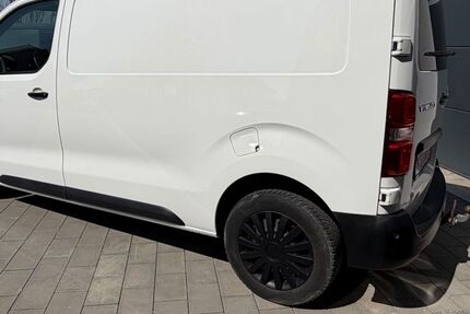 Opel Vivaro 51.843 km 17.999 &euro; Münsterhausen 86505