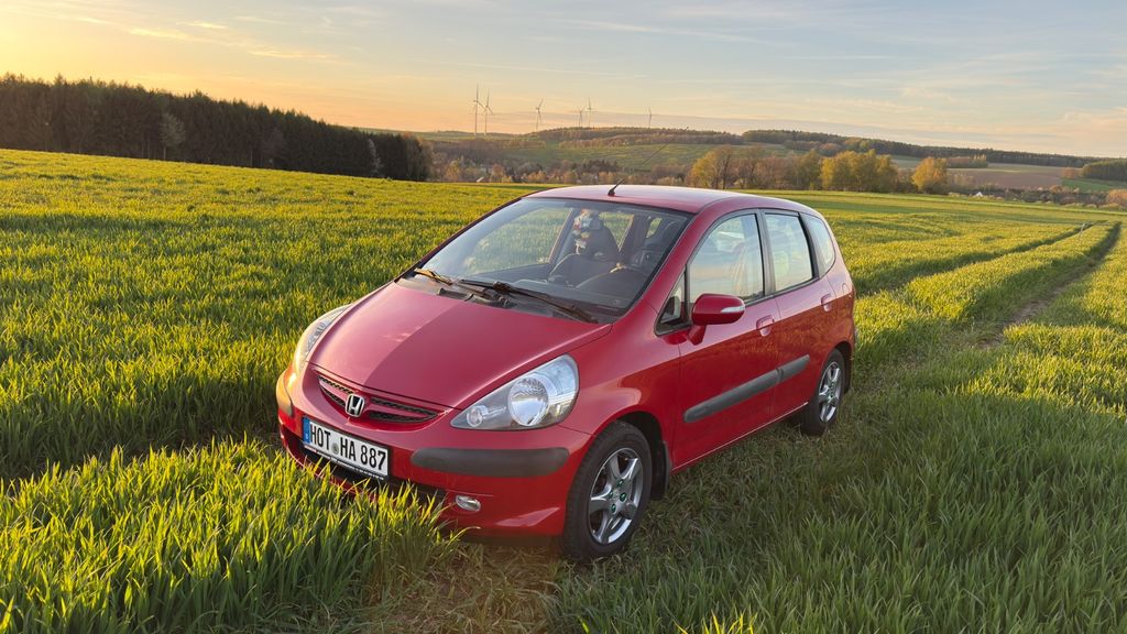 Honda Jazz 175.000 km 4.999 &euro; Hohenstein-Ernstthal 09337