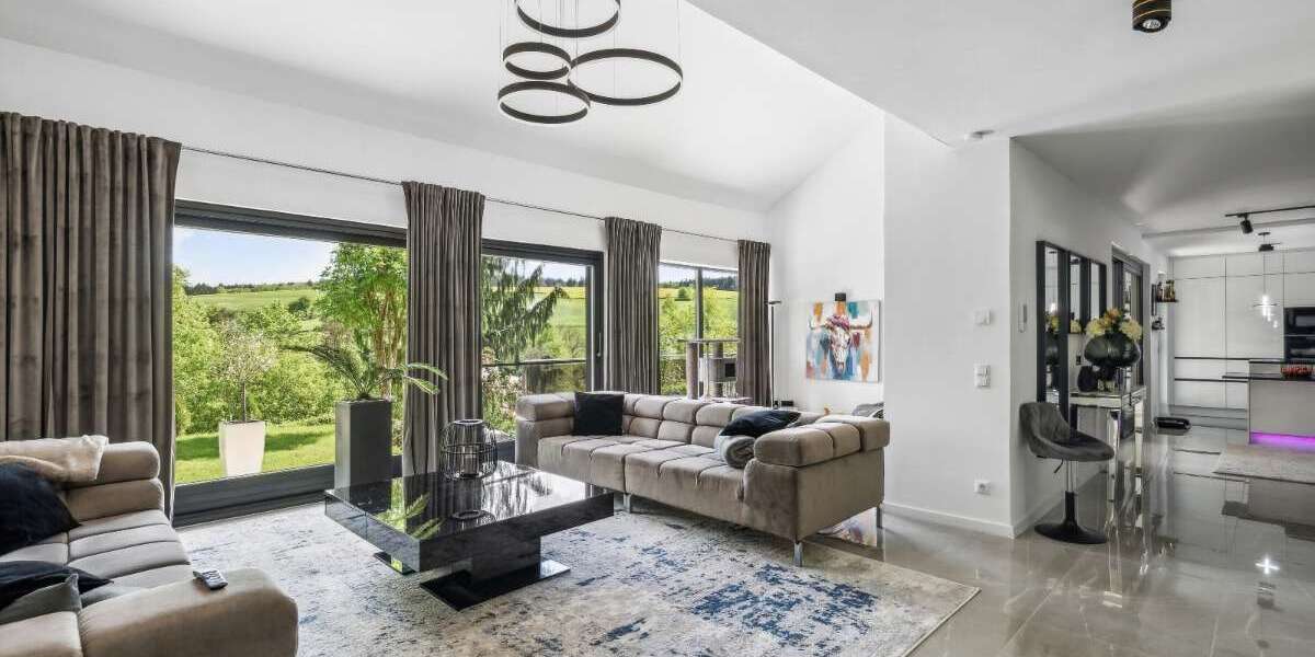 Einfamilienhaus Taunusstein - 14 Zimmer, 446 m&sup2;, 1.370.000&euro; | Angebot:24839641