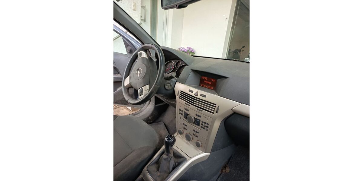 Opel Astra 133.000 km 1.200 &euro; Cham 93413