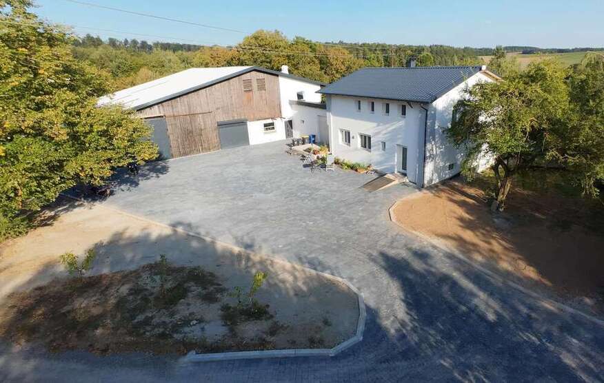 Haus zum Kaufen in Buchen 1.390.000 € 180 m²