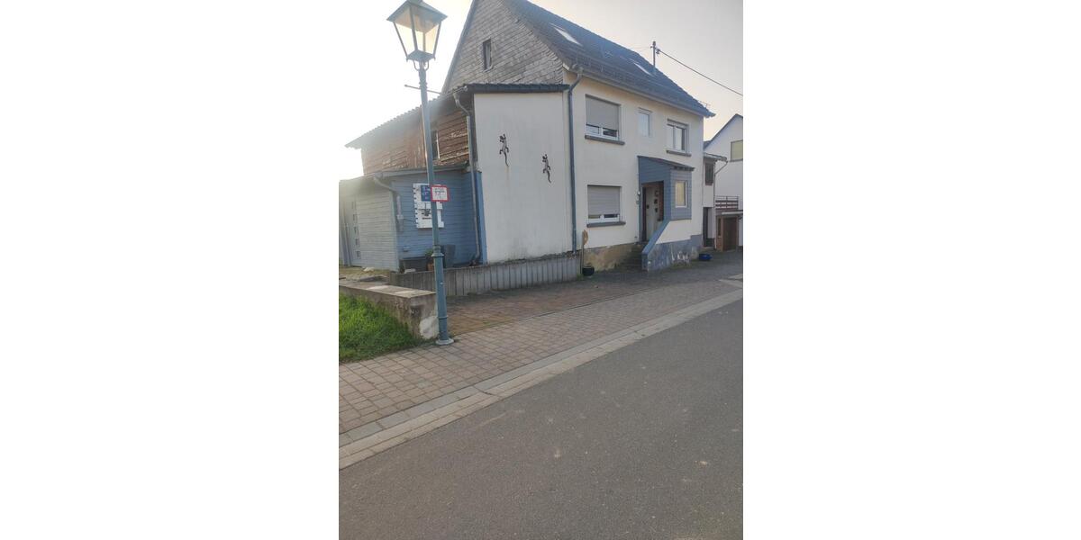 Einfamilienhaus Simmern/Hunsrück Hunsrück - 6 Zimmer, 120 m&sup2;, 160.000&euro; | Angebot:25975748