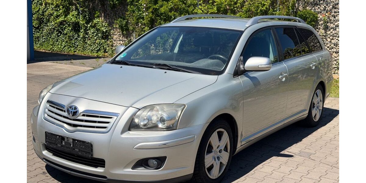 Toyota Avensis 238.000 km 2.490 &euro; Türkheim 86842
