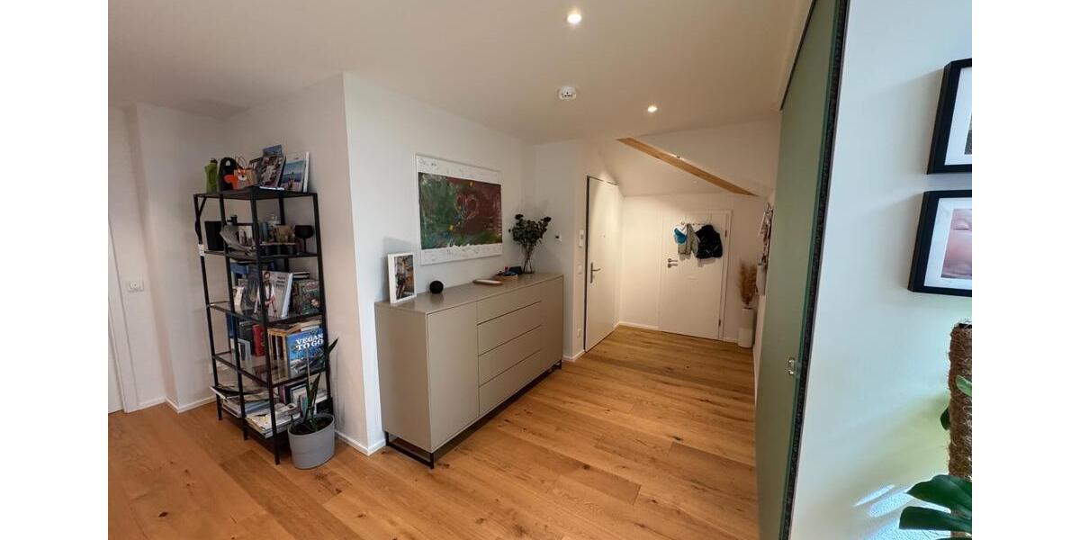 Einfamilienhaus Markgröningen - 3.5 Zimmer, 140 m&sup2;, 2.150&euro; | Angebot:24811604