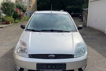 Ford Fiesta 182.000 km 1.200 € Baden-Baden 76532