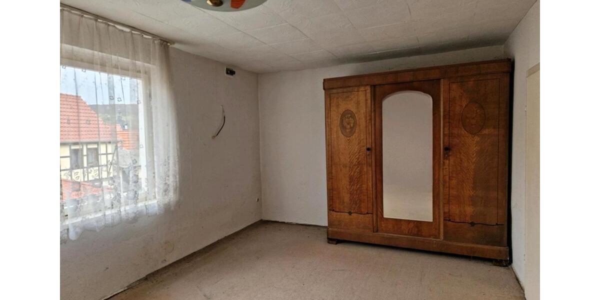 Einfamilienhaus Kyffhäuserland - 5 Zimmer, 100 m&sup2;, 39.000&euro; | Angebot:26981973