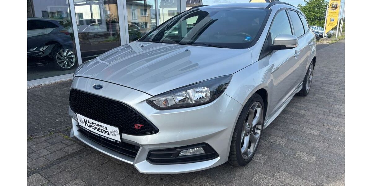 Ford Focus 113.824 km 11.499 &euro; Kirchberg 55481