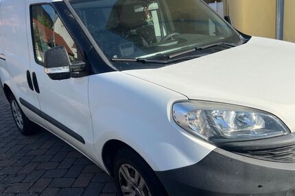 Fiat Doblo 88.567 km 7.610 &euro; Knittlingen 75438