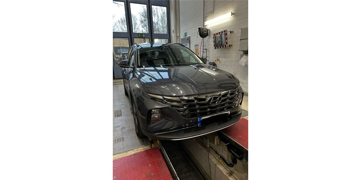 Hyundai TUCSON 98.000 km 22.000 &euro; Köngernheim 55278