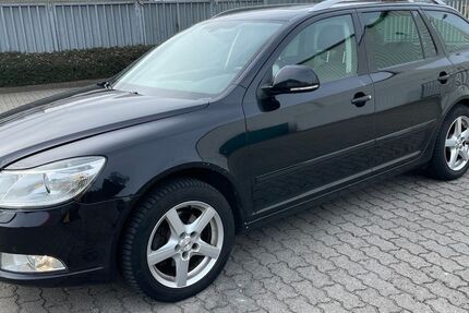 Skoda Octavia 243.000 km 4.600 &euro; Kiel 24113