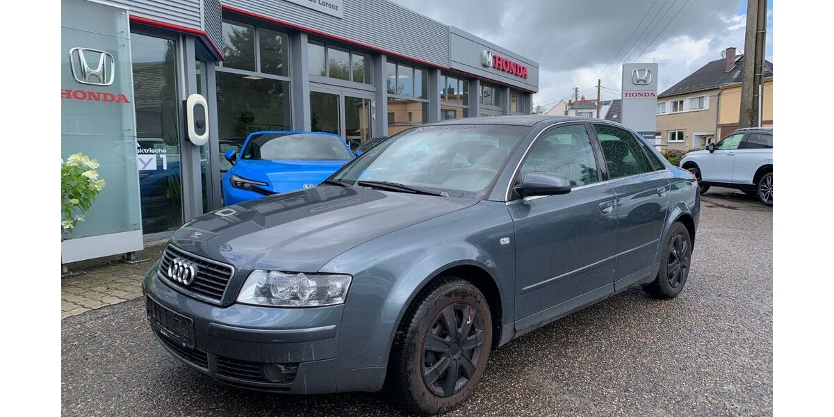 Audi A4 200.000 km 1.690 &euro; Glauchau 08371