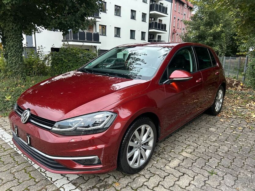 VW Golf 150.800 km 15.700 € Kassel 34128