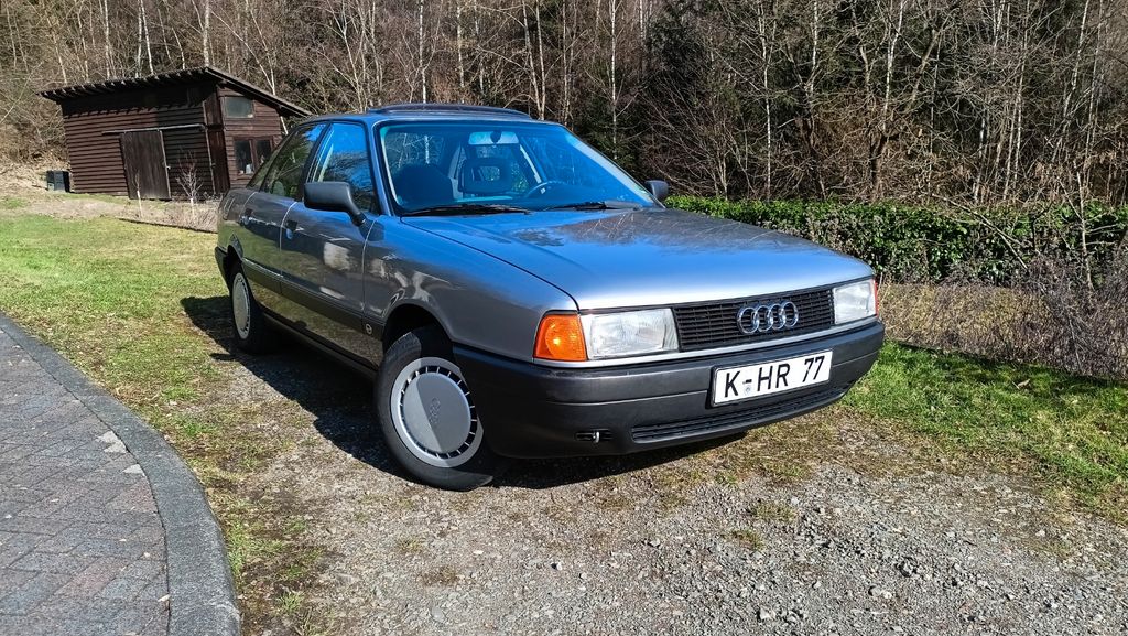 Audi 80 156.000 km 2.990 &euro; Bergneustadt 51702
