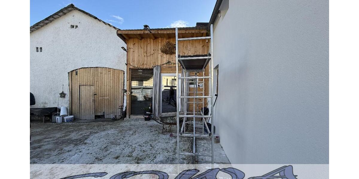 Modernisiertes Einfamilienhaus in Wellheim mit Nebenräumen und Carport - Ein Objekt von Ihrem Immobilienpartner SOWA Immobilien und Finanzen - Einfamilienhaus Wellheim | Angebot:27109249