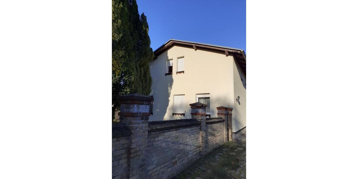 Einfamilienhaus Lenzen (Elbe) - 7 Zimmer, 170 m&sup2;, 109.999&euro; | Angebot:27071484