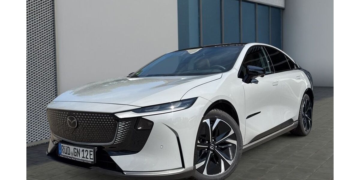 Mazda 6e 5.350 km 36.990 &euro; Niedernhausen 65527