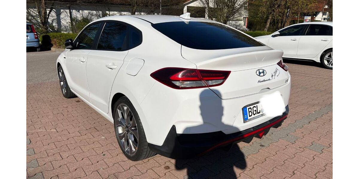 Hyundai i30 89.500 km 15.500 &euro; Freilassing 83395