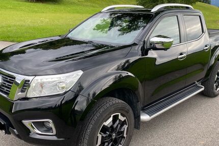 Nissan NP 300 177.000 km 15.000 &euro; Ohlstadt 82441
