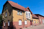 Mehrfamilienhaus, Wohnhaus Südliches Anhalt - 10 Zimmer, 260 m&sup2;, 115.000&euro; | Angebot:23647264