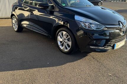 Renault Clio 136.000 km 6.350 &euro; Jüchen 41363