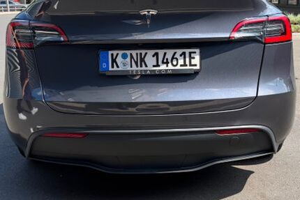 Tesla Model Y 95.000 km 26.500 &euro; Rösrath 51503