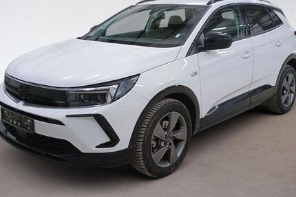 Opel Grandland (X) 22.690 km 25.980 € Kiel 24107
