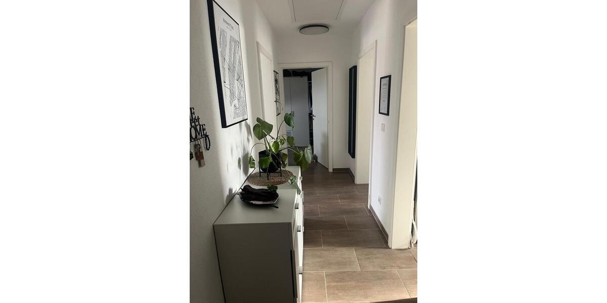 Etagenwohnung Pfungstadt - 3 Zimmer, 70 m&sup2;, 1.300&euro; | Angebot:25049868