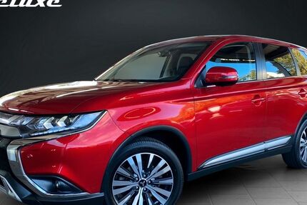 Mitsubishi Outlander 98.300 km 21.900 € Hamburg 22047