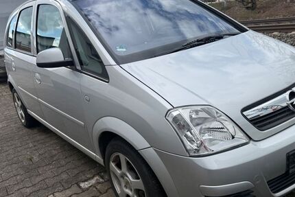 Opel Meriva 118.000 km 2.500 &euro; Essingen 73457