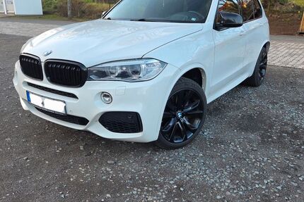BMW X5 M50 208.000 km 19.999 &euro; Bexbach 66450