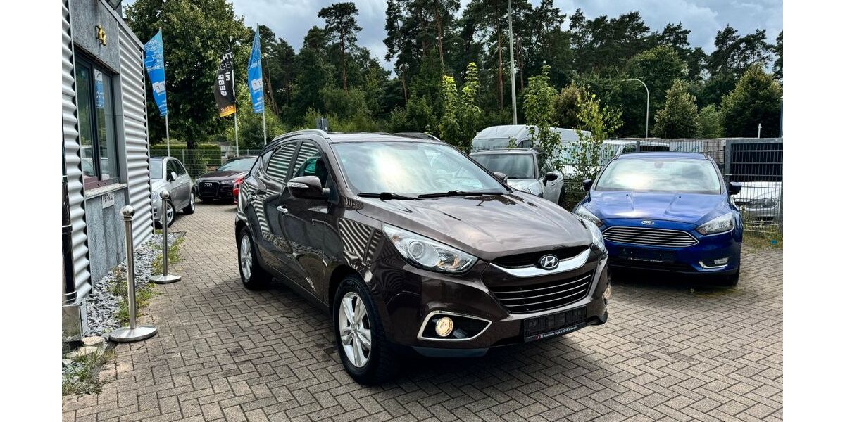 Hyundai ix35 109.905 km 8.400 &euro; Schlangen 33189