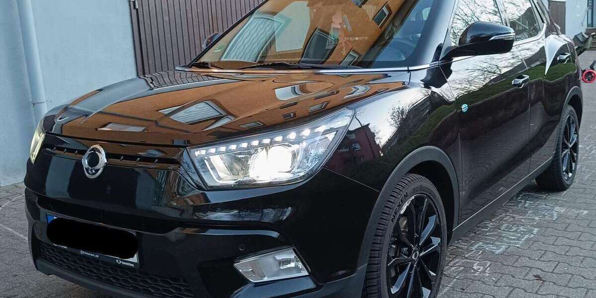 SsangYong Tivoli 168.200 km 8.400 &euro; Leverkusen 51379