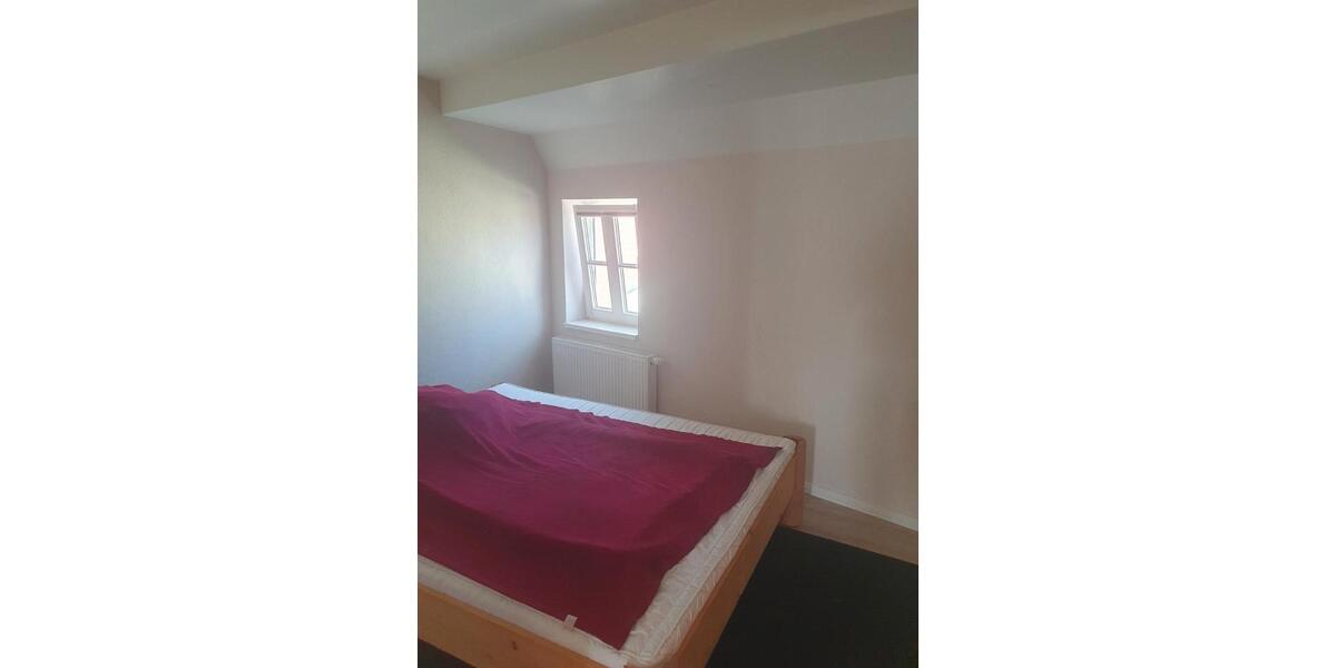 Etagenwohnung Perleberg - 3 Zimmer, 82 m&sup2;, 670&euro; | Angebot:26085795