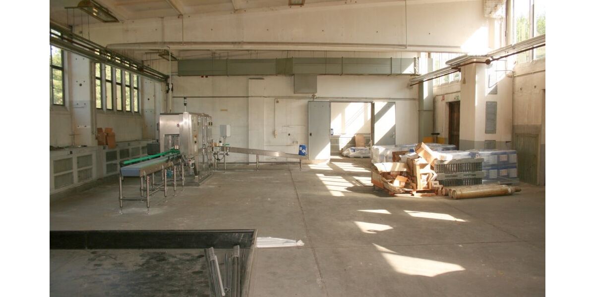 Lagerhalle als Teilanmietung ab 100 m² zimmer