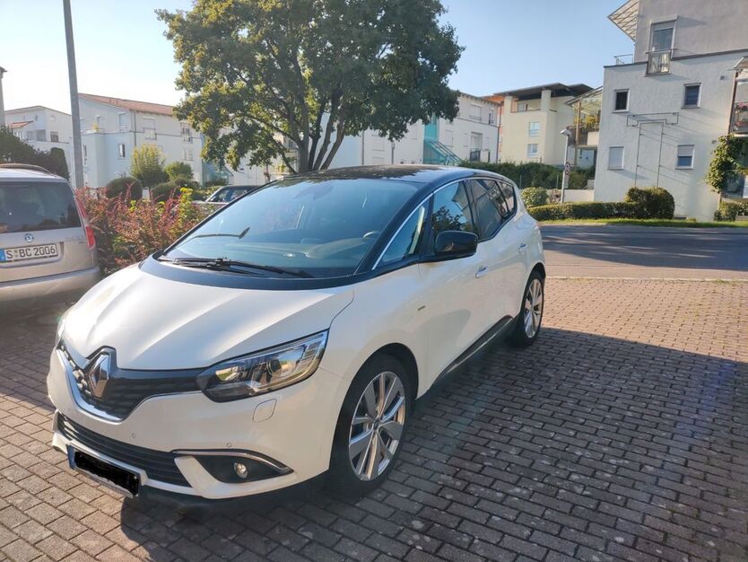 Renault Scenic 87.800 km 12.900 € Stuttgart 70374