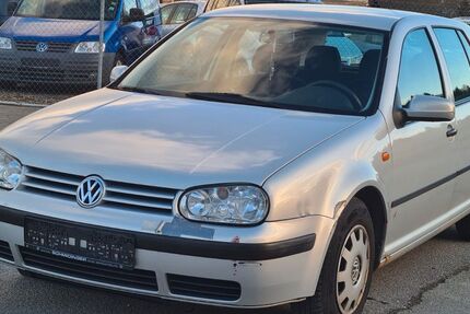 VW Golf 151.870 km 1.500 &euro; Schemmerhofen 88433
