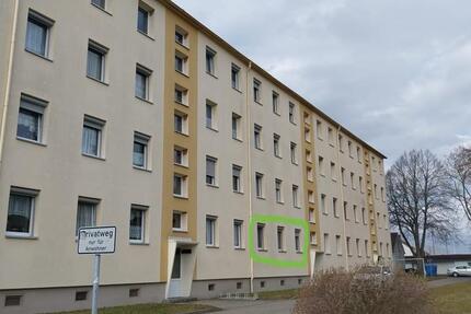 Wohnung Oschatz - 3 Zimmer, 63 m&sup2;, 530&euro; | Angebot:25375141