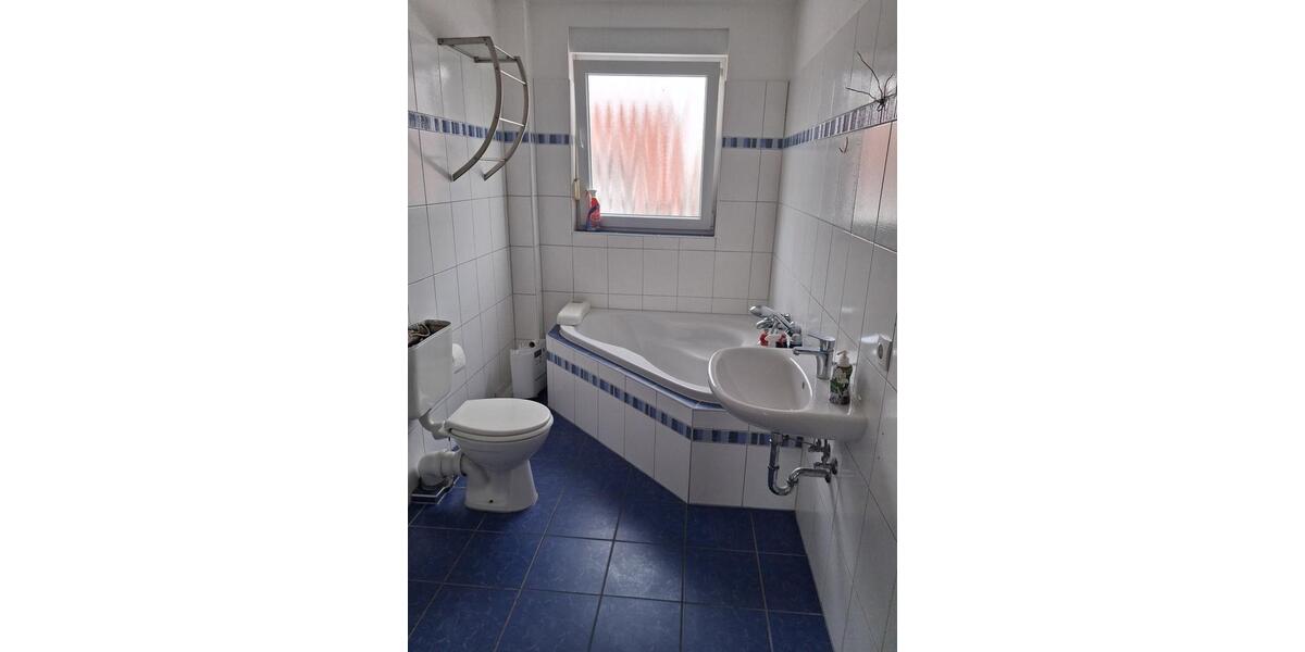 Dachgeschoßwohnung Drochtersen - 3 Zimmer, 81 m&sup2;, 730&euro; | Angebot:24743428