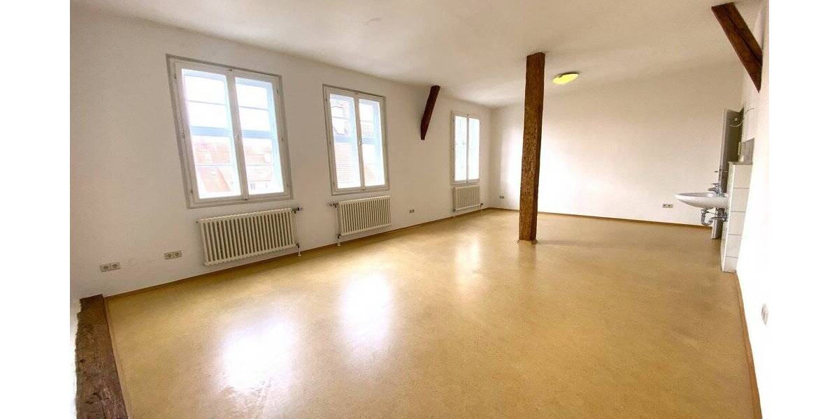 Gewerbeobjekt Nördlingen - 7 Zimmer, 182 m&sup2;, 1.570&euro; | Angebot:25667577