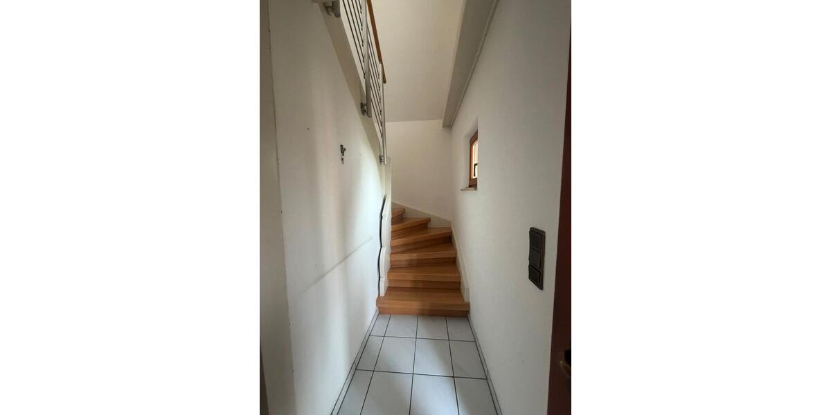 Einfamilienhaus Eggolsheim - 5 Zimmer, 135 m&sup2;, 1.690&euro; | Angebot:26634670