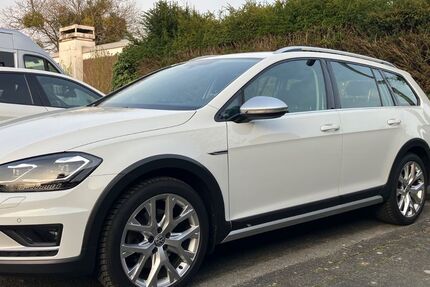 VW Golf 80.000 km 21.000 &euro; Neuss 41466