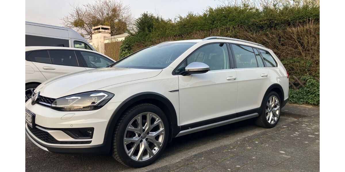 VW Golf 80.000 km 21.000 &euro; Neuss 41466