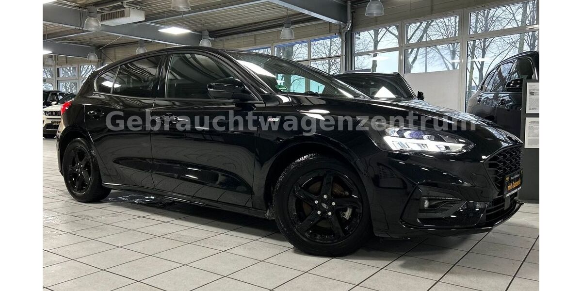 Ford Focus 65.600 km 15.990 &euro; Bremen 28207
