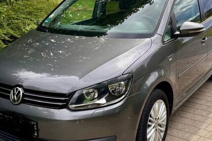 VW Touran 213.400 km 7.500 &euro; Leinfelden-Echterdingen 70771