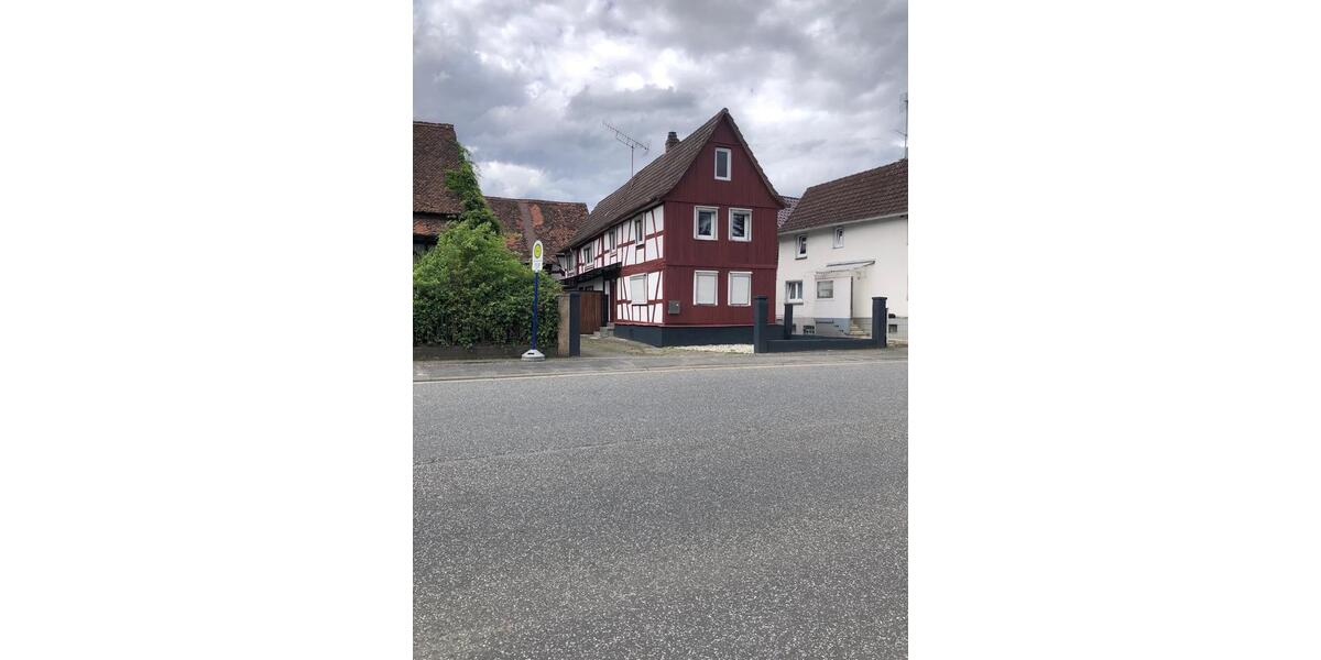Einfamilienhaus Nidda - 3.5 Zimmer, 104 m&sup2;, 140.000&euro; | Angebot:24817022