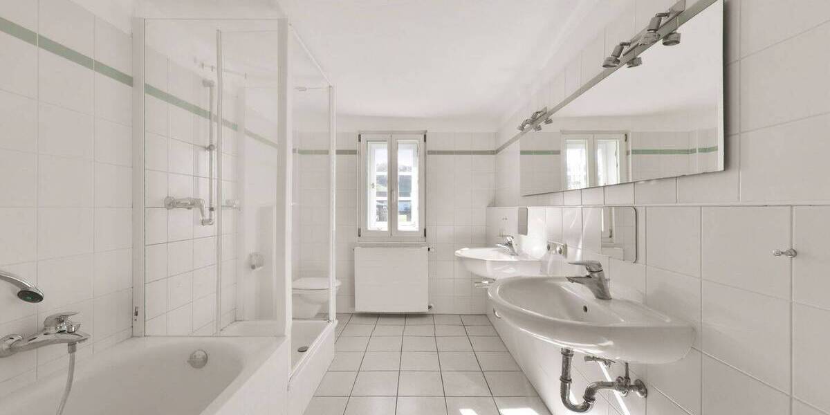 Mehrfamilienhaus, Wohnhaus Haunetal Wehrda - 8 Zimmer, 180 m&sup2;, 1.100&euro; | Angebot:26433531