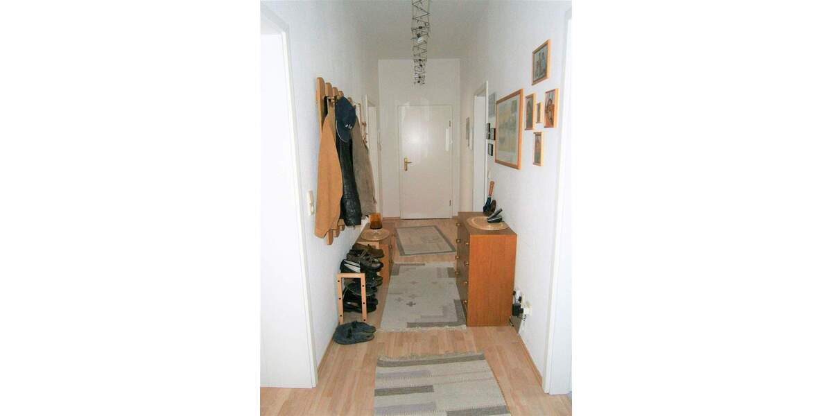 Etagenwohnung Meuselwitz Meuselwitz - 3 Zimmer, 75 m&sup2;, 75.000&euro; | Angebot:25674024