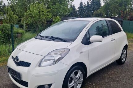 Toyota Yaris 104.500 km 5.950 &euro; Köln 51067