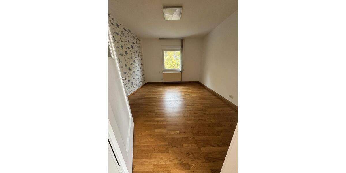 Etagenwohnung Minden - 4 Zimmer, 97 m&sup2;, 740&euro; | Angebot:26340352
