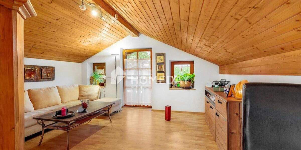 Dachgeschossidylle mit zwei Loggien - Sonne von früh bis spät 2 zimmer